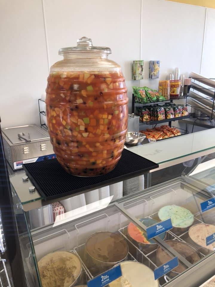 La Fuente Paleteria | restaurant | 2445 S Buckner Blvd, Dallas, TX 75227, USA | 9725980894 OR +1 972-598-0894