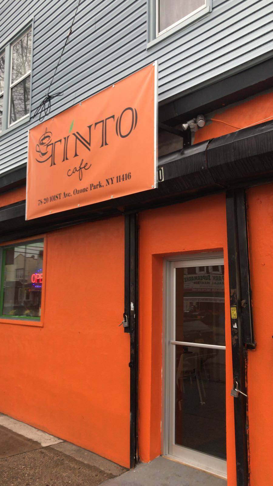 TINTO Cafe | restaurant | 78-20 101st Ave, Ozone Park, NY 11416, USA | 7184856090 OR +1 718-485-6090