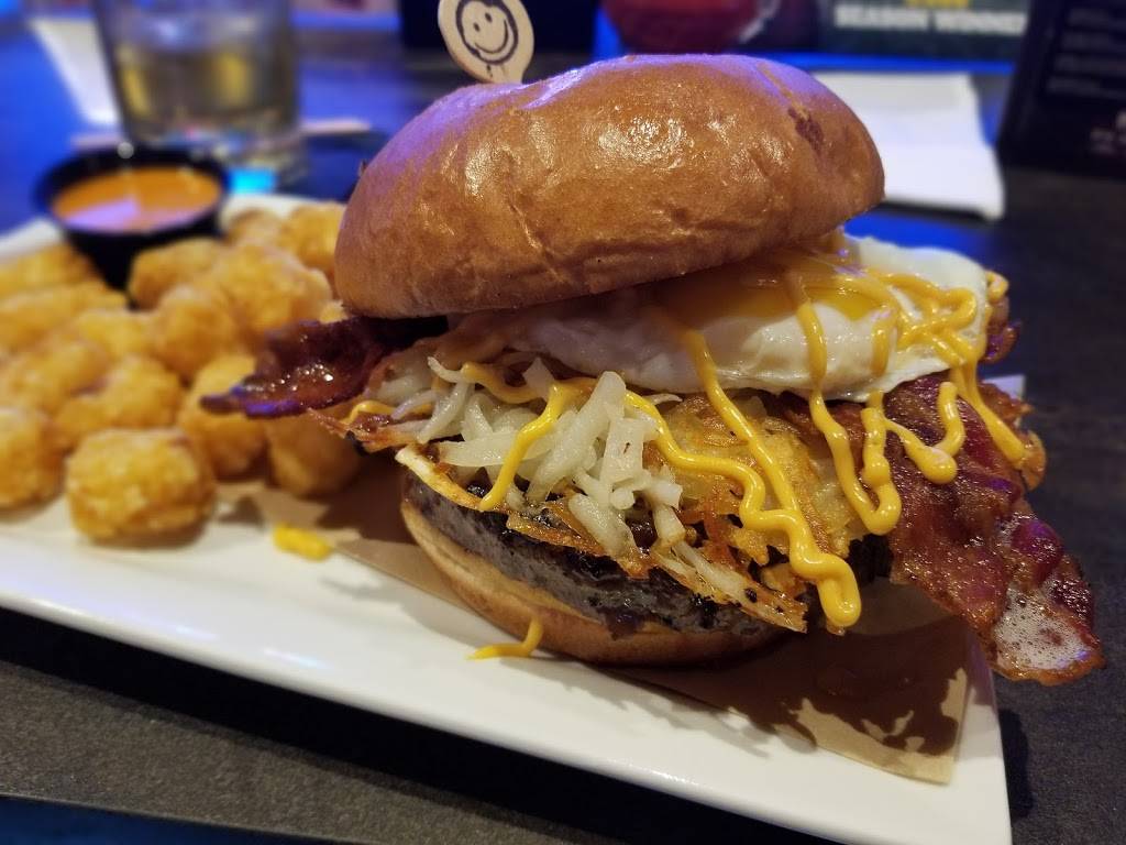 PT’s Gold | night club | 8985 Blue Diamond Rd, Las Vegas, NV 89178, USA | 7028403886 OR +1 702-840-3886