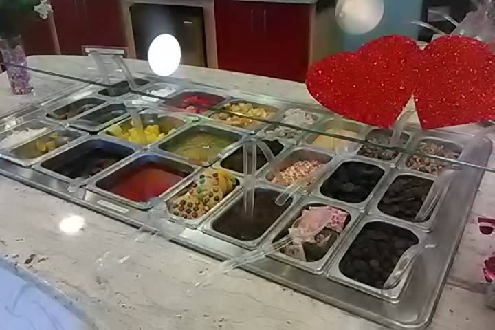 Tutti Frutti Frozen Yogurt | restaurant | 4104 Millenia Blvd #102, Orlando, FL 32839, USA | 4077064828 OR +1 407-706-4828