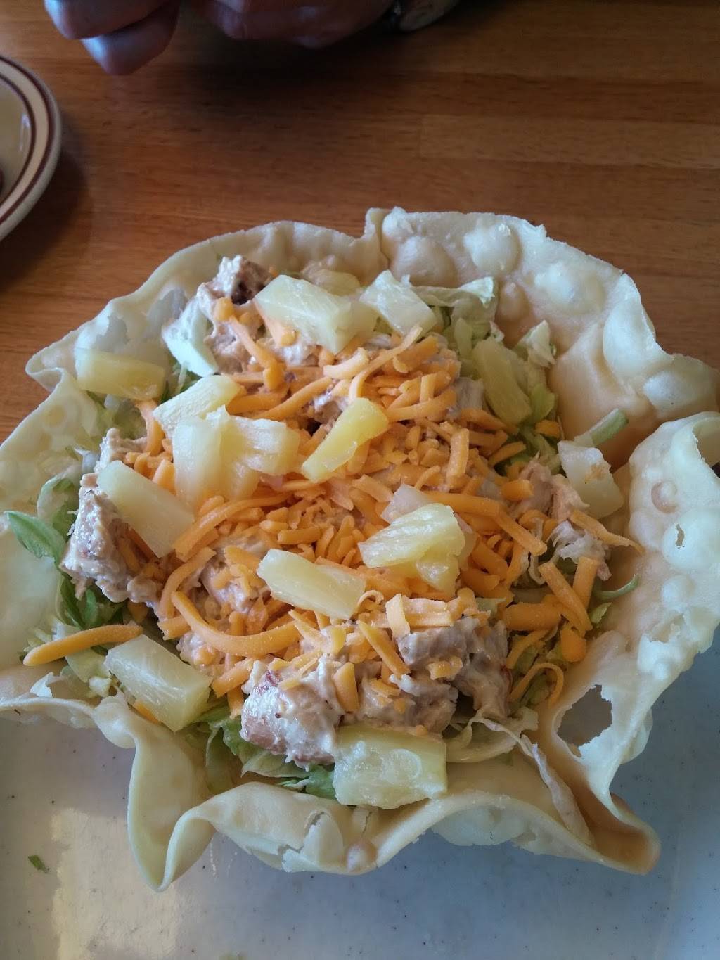 McOttos | restaurant | 100 Chamber Dr, Anamosa, IA 52205, USA | 3194624200 OR +1 319-462-4200