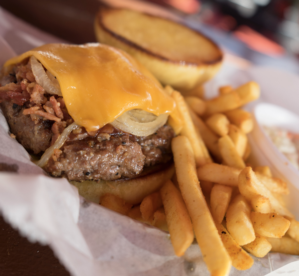 Original Uncle Toms Barbecue | meal takeaway | 3988 SW 8th St, Coral Gables, FL 33134, USA | 3054450844 OR +1 305-445-0844