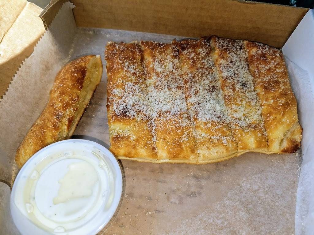 Chubbys Pizza | restaurant | 9675 NC-581, Bailey, NC 27807, USA | 2522355174 OR +1 252-235-5174