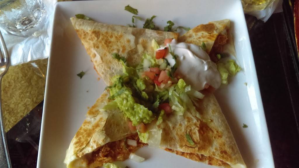 Refried Beans | restaurant | 591 Fort Washington Ave, New York, NY 10033, USA | 2125682299 OR +1 212-568-2299