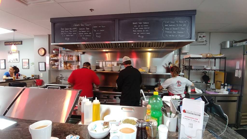 2 Home Cooks | restaurant | 40 Chestnut St, Dover, NH 03820, USA | 6038425463 OR +1 603-842-5463