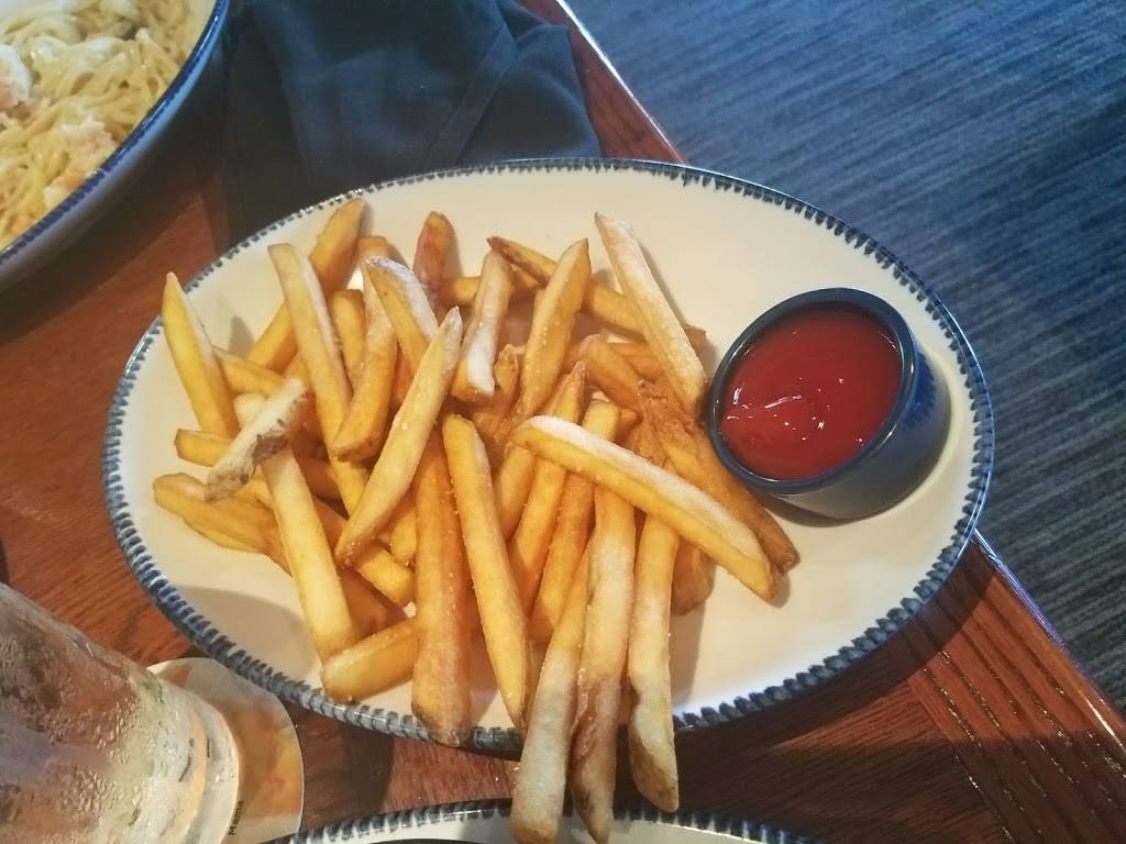 Red Lobster | restaurant | 4381 Venture Dr, Peru, IL 61354, USA | 8152238571 OR +1 815-223-8571