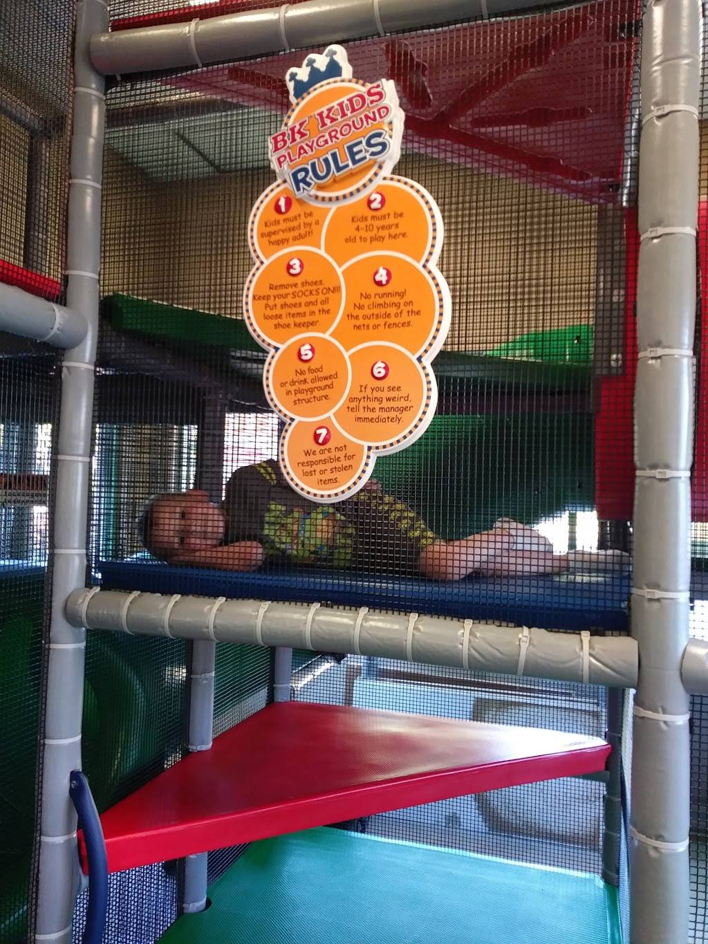 Burger King | restaurant | 915 N Chapel St, Louisville, OH 44641, USA | 3308754950 OR +1 330-875-4950