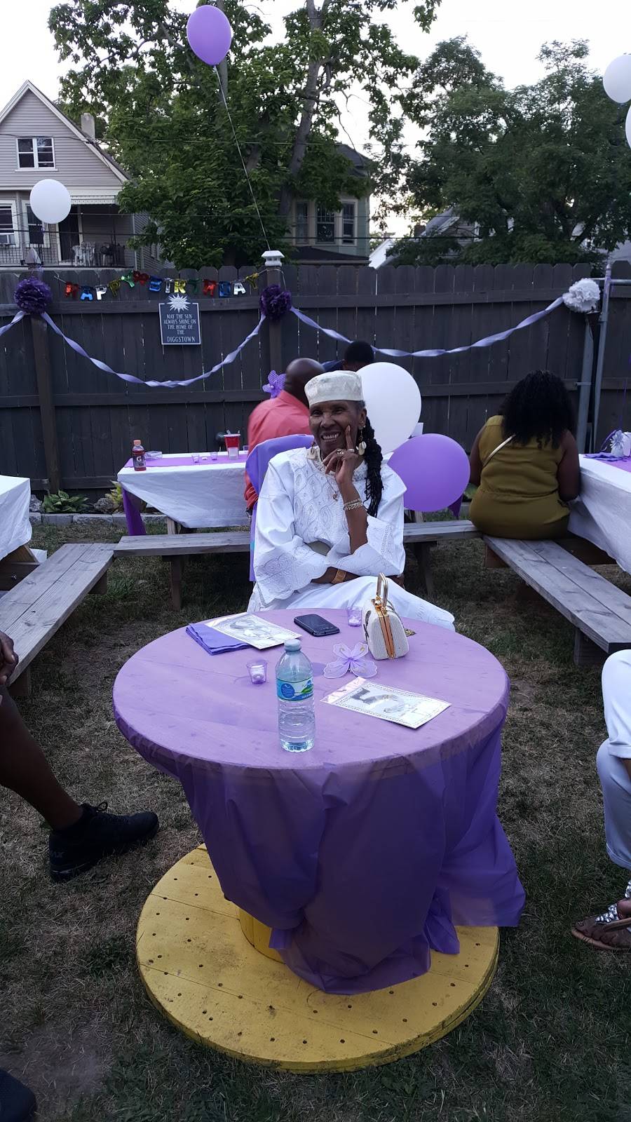 Pandoras Sports Bar & Restaurant | restaurant | 2261 Fillmore Ave, Buffalo, NY 14214, USA | 7168031335 OR +1 716-803-1335