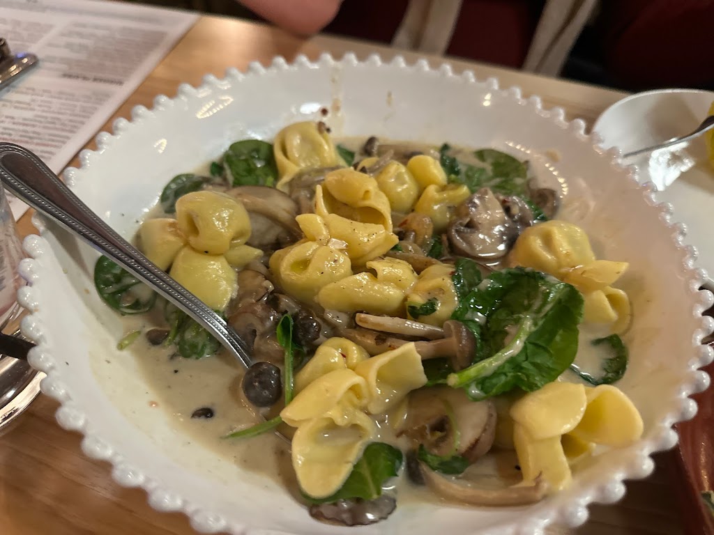 GIA MIA Naperville | restaurant | 110 S Washington St, Naperville, IL 60540, USA | 3312047222 OR +1 331-204-7222