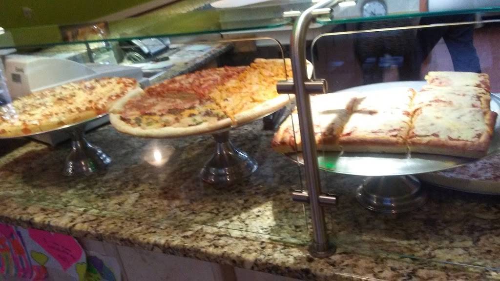 Uncle Sals Pizza II | restaurant | 147 Woodport Rd, Sparta Township, NJ 07871, USA | 9737294500 OR +1 973-729-4500