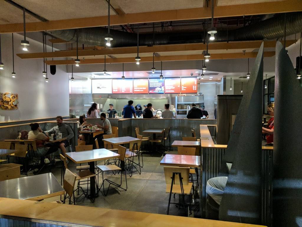 Chipotle Mexican Grill | restaurant | 3317 Daniels Rd Ste 102, Winter Garden, FL 34787, USA | 4076544415 OR +1 407-654-4415