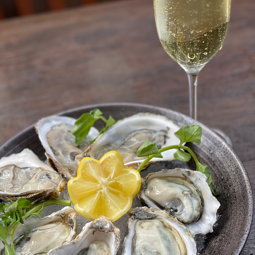 Momokawa | restaurant | 1466 1st Ave., New York, NY 10075, USA | 2122560403 OR +1 212-256-0403