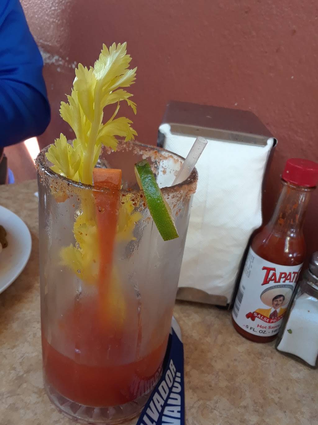 Mariscos El Pilar De Nayarit | restaurant | 1184 La Salle Ave, Seaside, CA 93955, USA | 8313940554 OR +1 831-394-0554