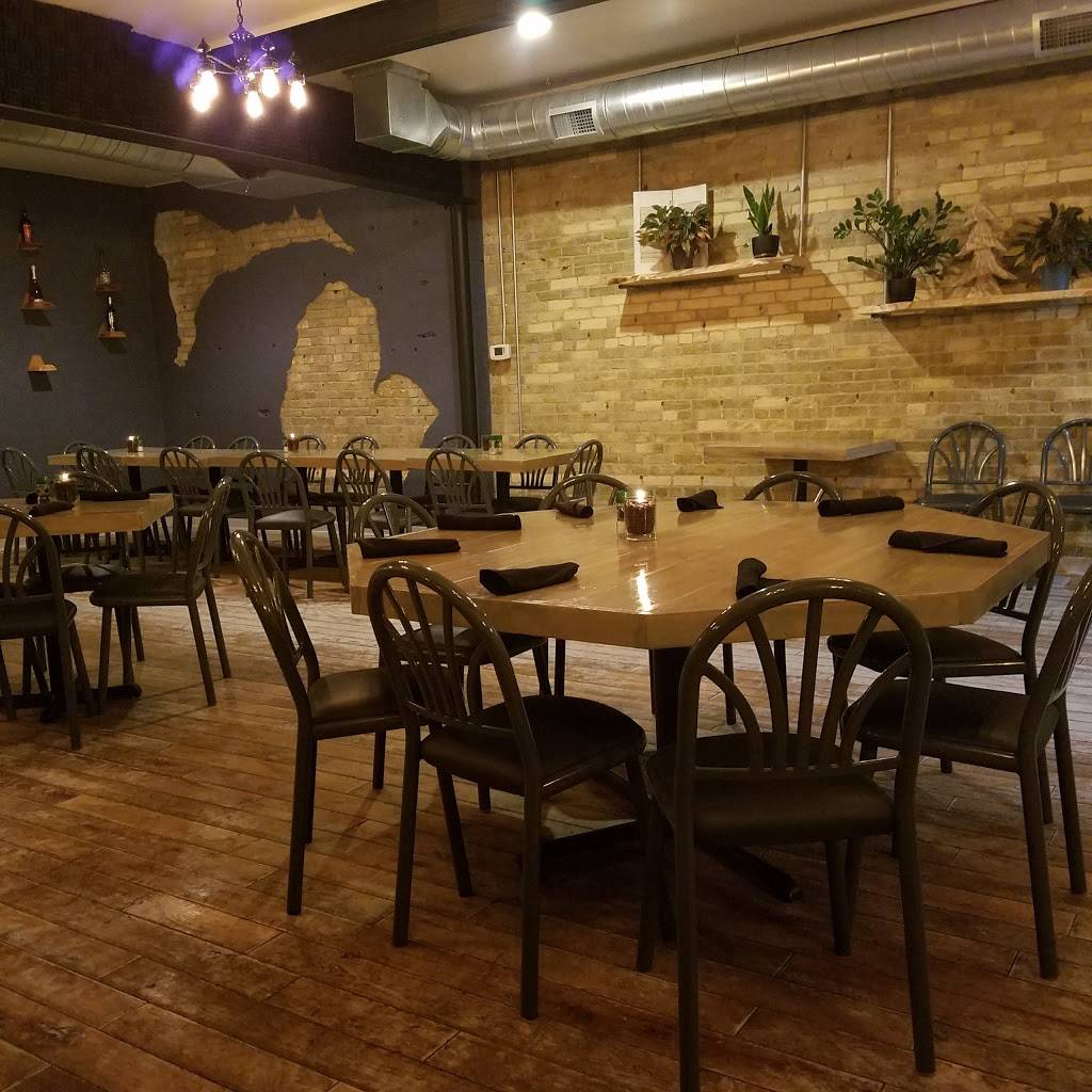 Elbo Room | restaurant | 120 E Main St, Zeeland, MI 49464, USA | 6167419101 OR +1 616-741-9101