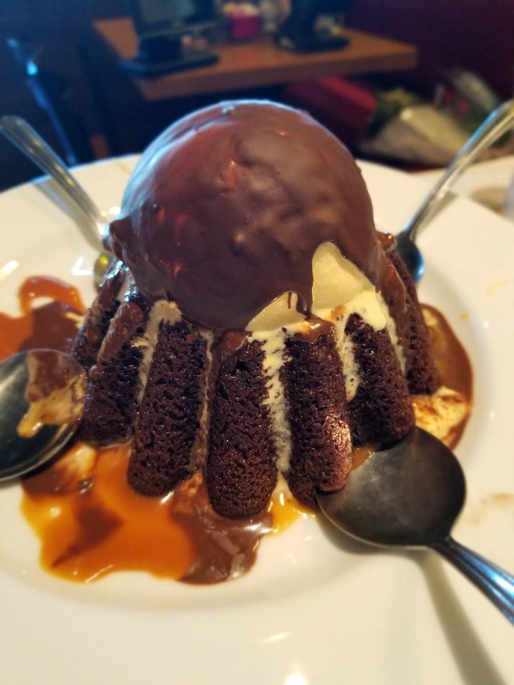 Chilis Grill & Bar | restaurant | 5443 Gosford Rd, Bakersfield, CA 93313, USA | 6616634083 OR +1 661-663-4083