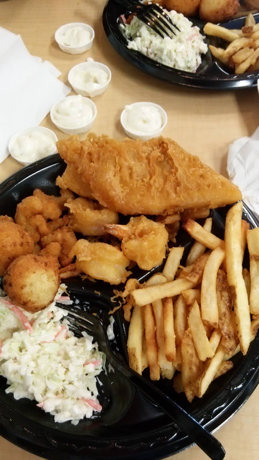 Long John Silvers | restaurant | 3222 S Mooney Blvd, Visalia, CA 93277, USA | 5597331557 OR +1 559-733-1557