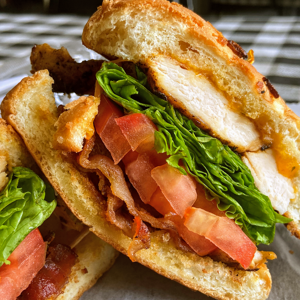 New York Deli Harlingen | restaurant | 122 N A St, Harlingen, TX 78550, USA | 9564253500 OR +1 956-425-3500