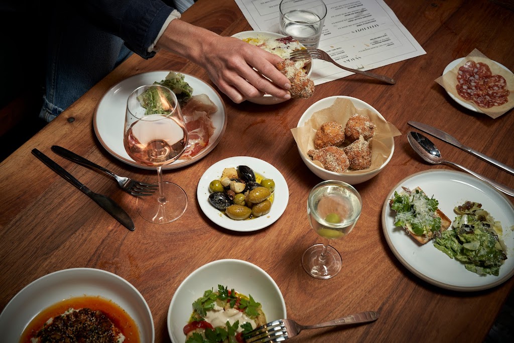 Market Venice | restaurant | 72 Market St, Venice, CA 90291, USA | 4247448354 OR +1 424-744-8354