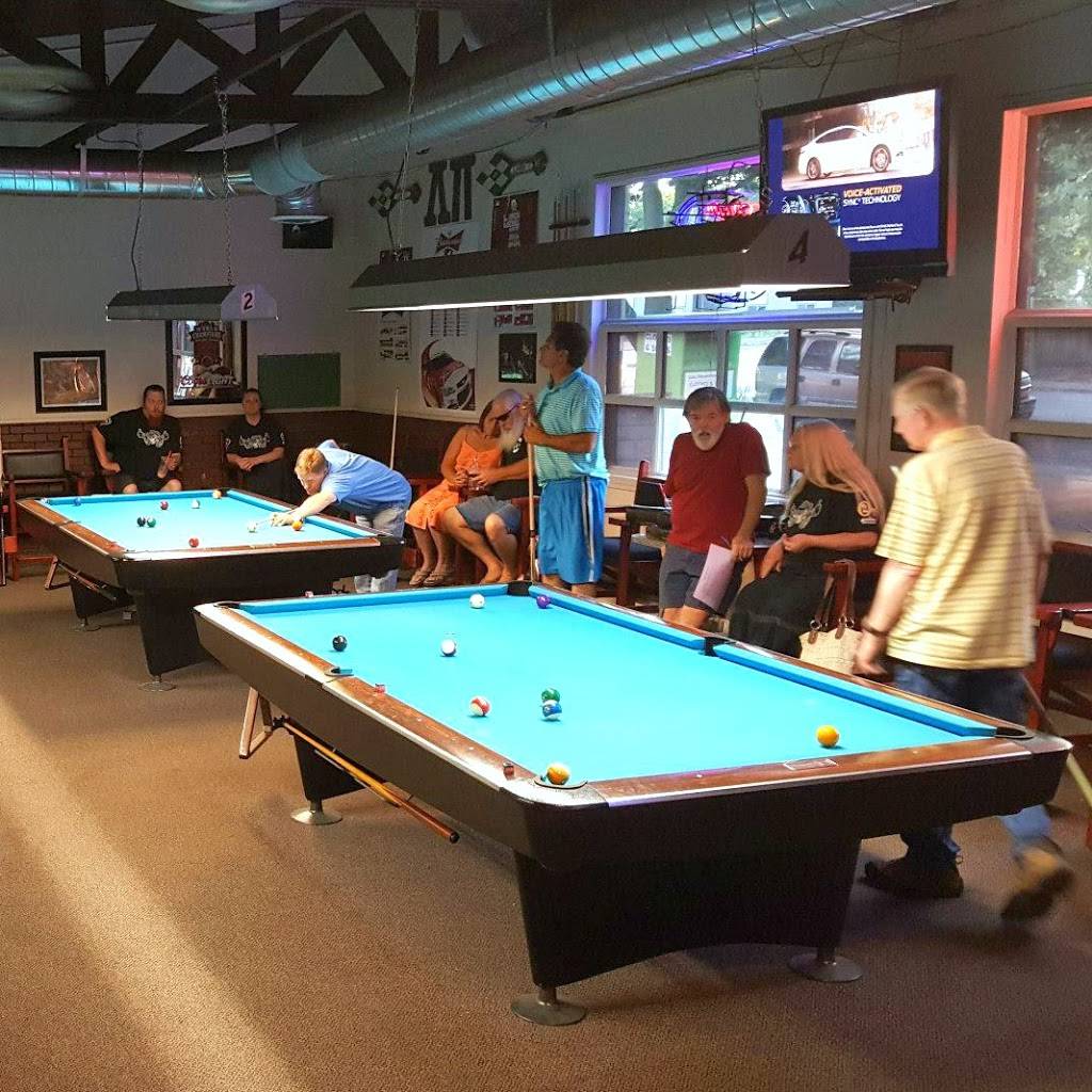 Oasis Bar & Grill | restaurant | 1007 W 1st St, Chico, CA 95928, USA | 5303434305 OR +1 530-343-4305