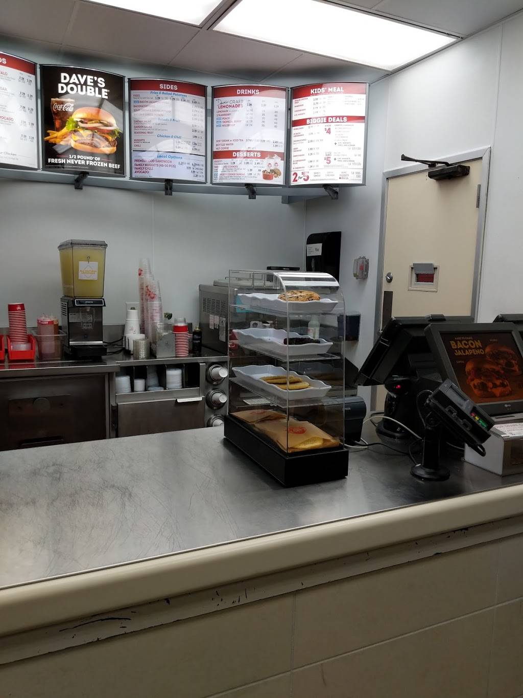 Wendys | restaurant | 1049 W Oakland Park Blvd, Fort Lauderdale, FL 33311, USA | 9545630057 OR +1 954-563-0057