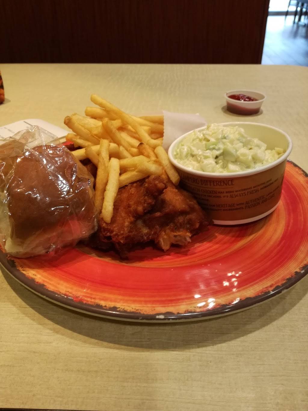 Pollo Campero | meal takeaway | 1590 Westchester Ave, Bronx, NY 10472, USA | 7185424736 OR +1 718-542-4736