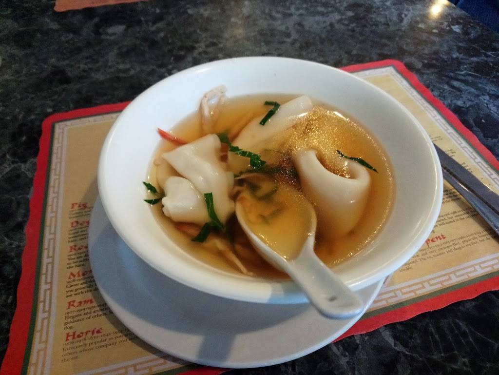 New Kirin Eatery | restaurant | 2466 Dougall Ave, Windsor, ON N8X 1T2, Canada | 5199669369 OR +1 519-966-9369