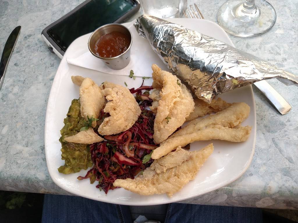 Graydons Crossing | restaurant | 1223 Plainfield Ave NE, Grand Rapids, MI 49505, USA | 6167268260 OR +1 616-726-8260