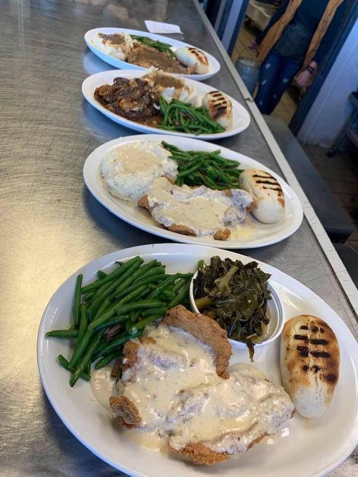 Emmas Southern Kitchen | restaurant | 3701 Sutherland Ave, Knoxville, TN 37919, USA | 8658019116 OR +1 865-801-9116