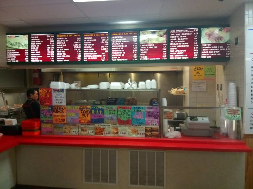 Songs Chicken | restaurant | 10 N Calvert St # 142, Baltimore, MD 21202, USA | 4105470800 OR +1 410-547-0800