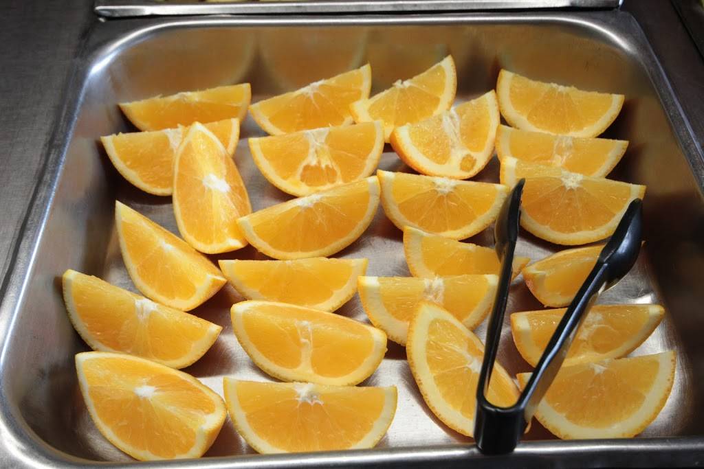 Chili & Chinese Restaurant | restaurant | 5306 Victoria Ave, Niagara Falls, ON L2E 4E8, Canada | 9053570336 OR +1 905-357-0336