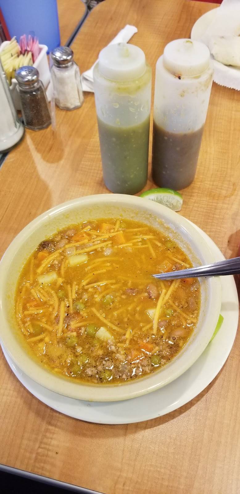 Lindo Jalisco Mexican Restaurant | restaurant | 8434 Fredericksburg Rd, San Antonio, TX 78229, USA | 2109571860 OR +1 210-957-1860