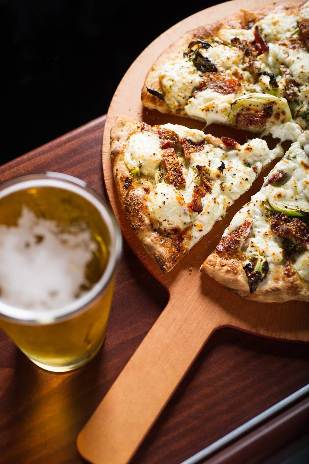 Liquid Sunshine Taproom | restaurant | 12750 Westport Pkwy, La Vista, NE 68138, USA | 4029052050 OR +1 402-905-2050