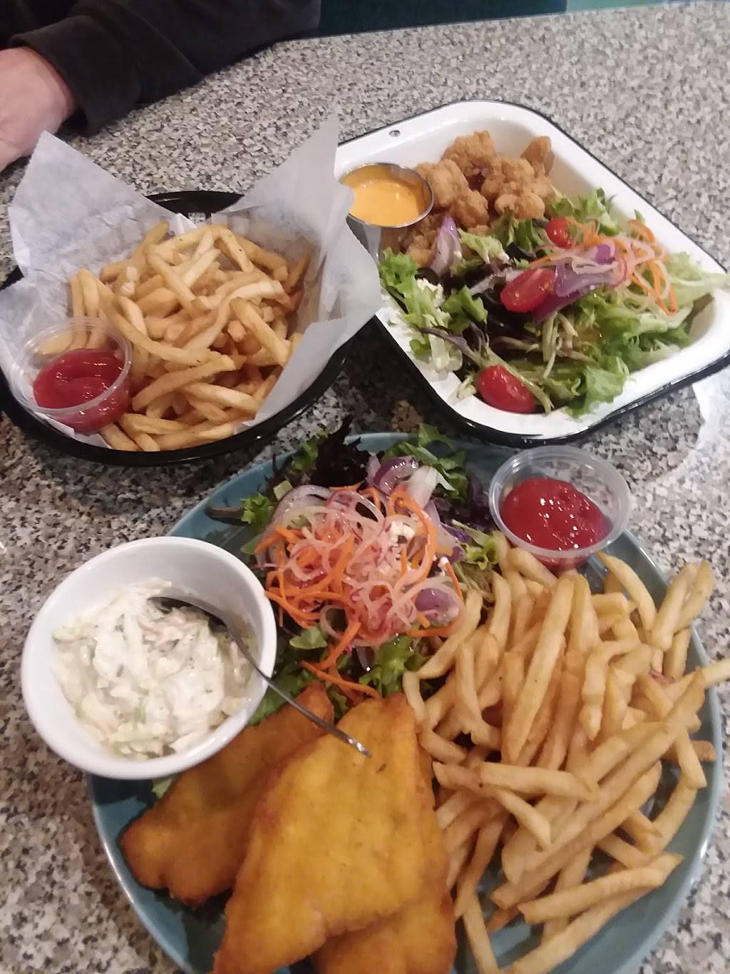 La Costa Seafood & Bar | restaurant | 1002 S Washington Ave, Cleveland, TX 77327, USA | 8324805358 OR +1 832-480-5358