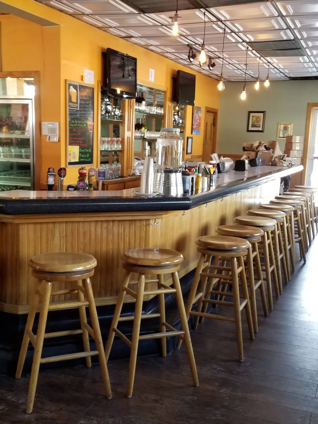 Common Ground | restaurant | 2644 Branch St, Middleton, WI 53562, USA | 6088201010 OR +1 608-820-1010