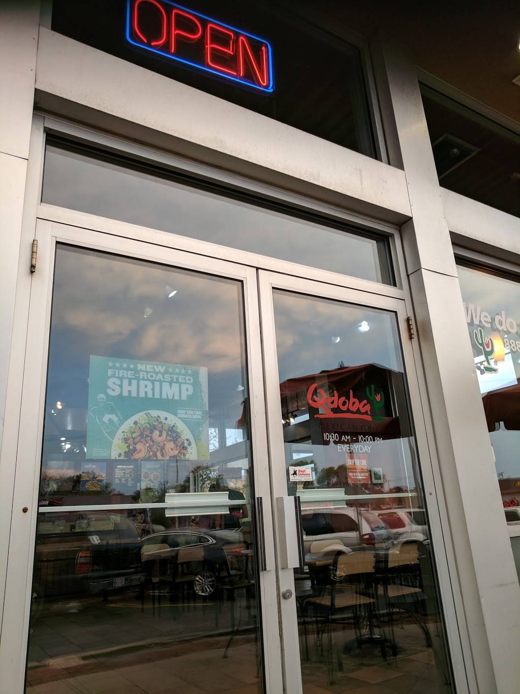 QDOBA Mexican Eats | restaurant | 2831 S 108th St, West Allis, WI 53227, USA | 4143213650 OR +1 414-321-3650