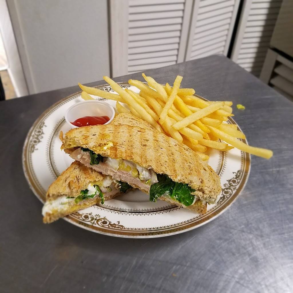 Upstairs at the Mansion | restaurant | 118 W North St, Sweetwater, TN 37874, USA | 4233714100 OR +1 423-371-4100