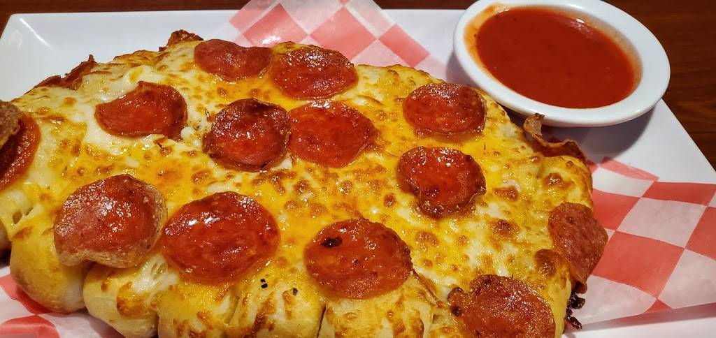 Roccos Pizza South Springfield | restaurant | 4315 S National Ave, Springfield, MO 65810, USA | 4173195580 OR +1 417-319-5580