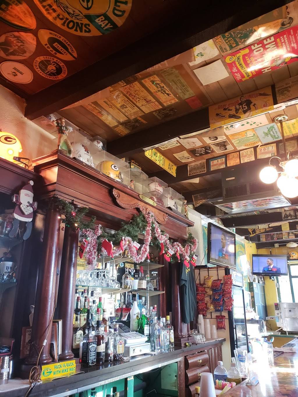 Glory Days Sports Pub | restaurant | 324 4th St S, La Crosse, WI 54601, USA | 6087824005 OR +1 608-782-4005