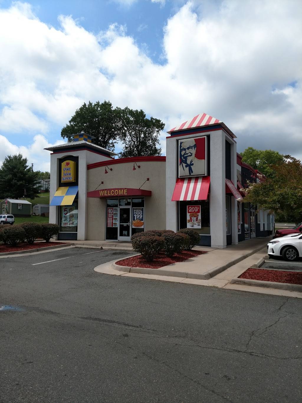 KFC | restaurant | 320 N Madison Rd, Orange, VA 22960, USA | 5406613576 OR +1 540-661-3576