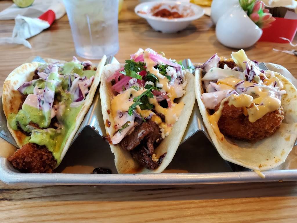 Tequila Mama Taqueria | restaurant | 340 Town Center Ave, Suwanee, GA 30024, USA | 6784563131 OR +1 678-456-3131