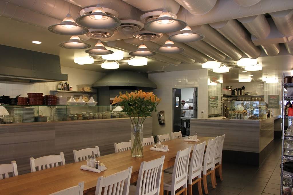Momed | restaurant | 233 S Beverly Dr, Beverly Hills, CA 90212, USA | 3102704444 OR +1 310-270-4444