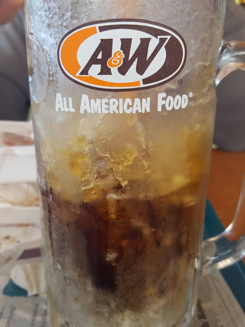 A&W Restaurant | restaurant | 601 N Main St, Edgerton, WI 53534, USA | 6088848412 OR +1 608-884-8412
