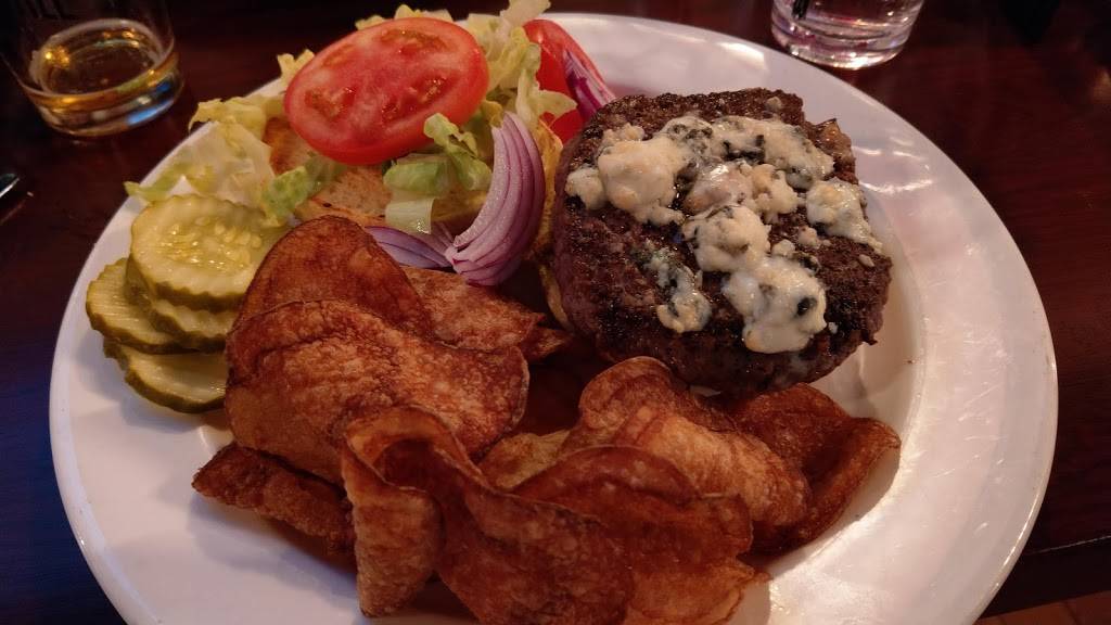 Cedar Craft & Kitchen | restaurant | 1534, 1061 Cedarwood Rd, Glenolden, PA 19036, USA | 6105377003 OR +1 610-537-7003