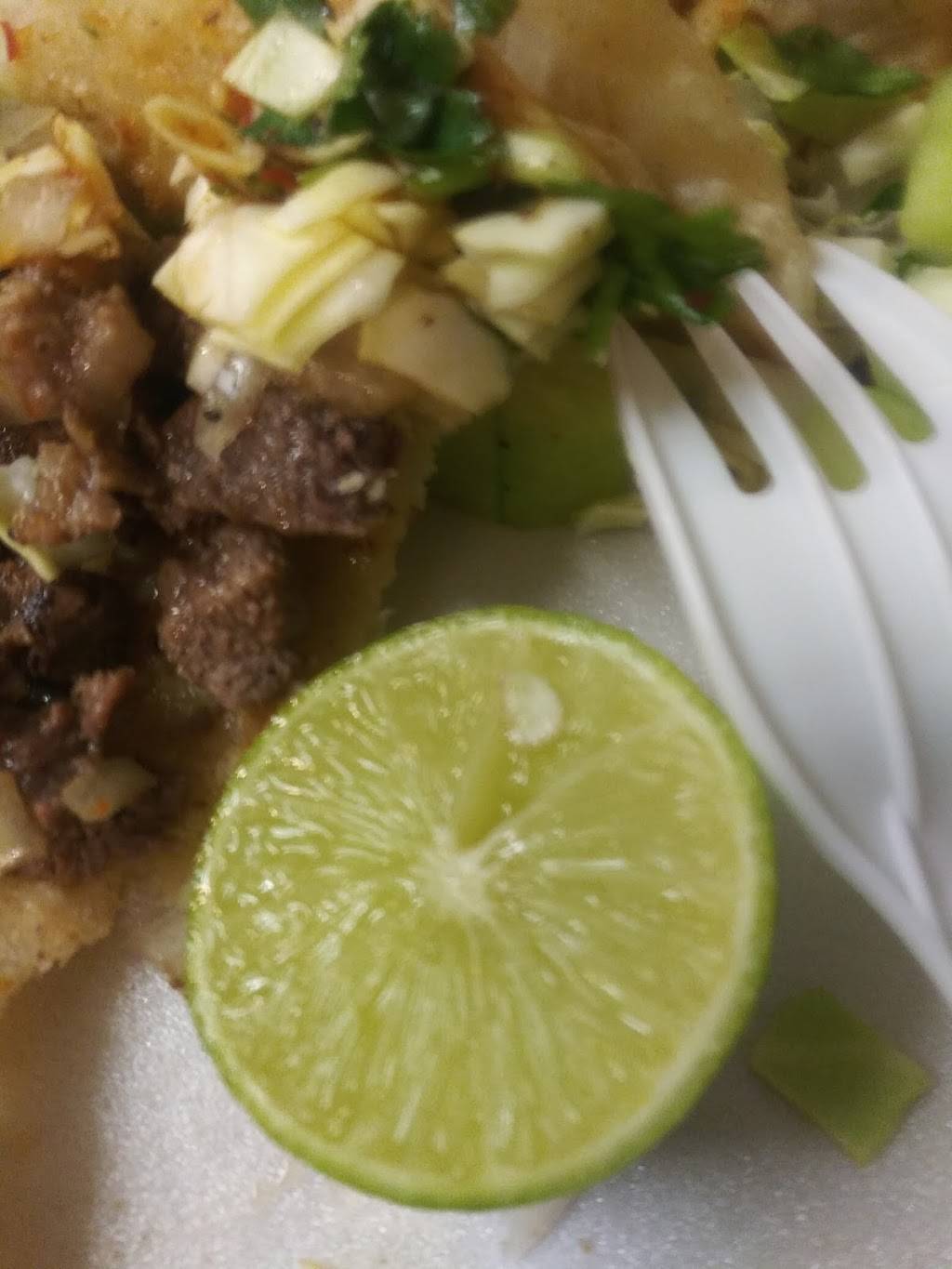 Geronimos Mexican food | restaurant | 3350 W Valencia Rd, Tucson, AZ 85746, USA | 5208913976 OR +1 520-891-3976