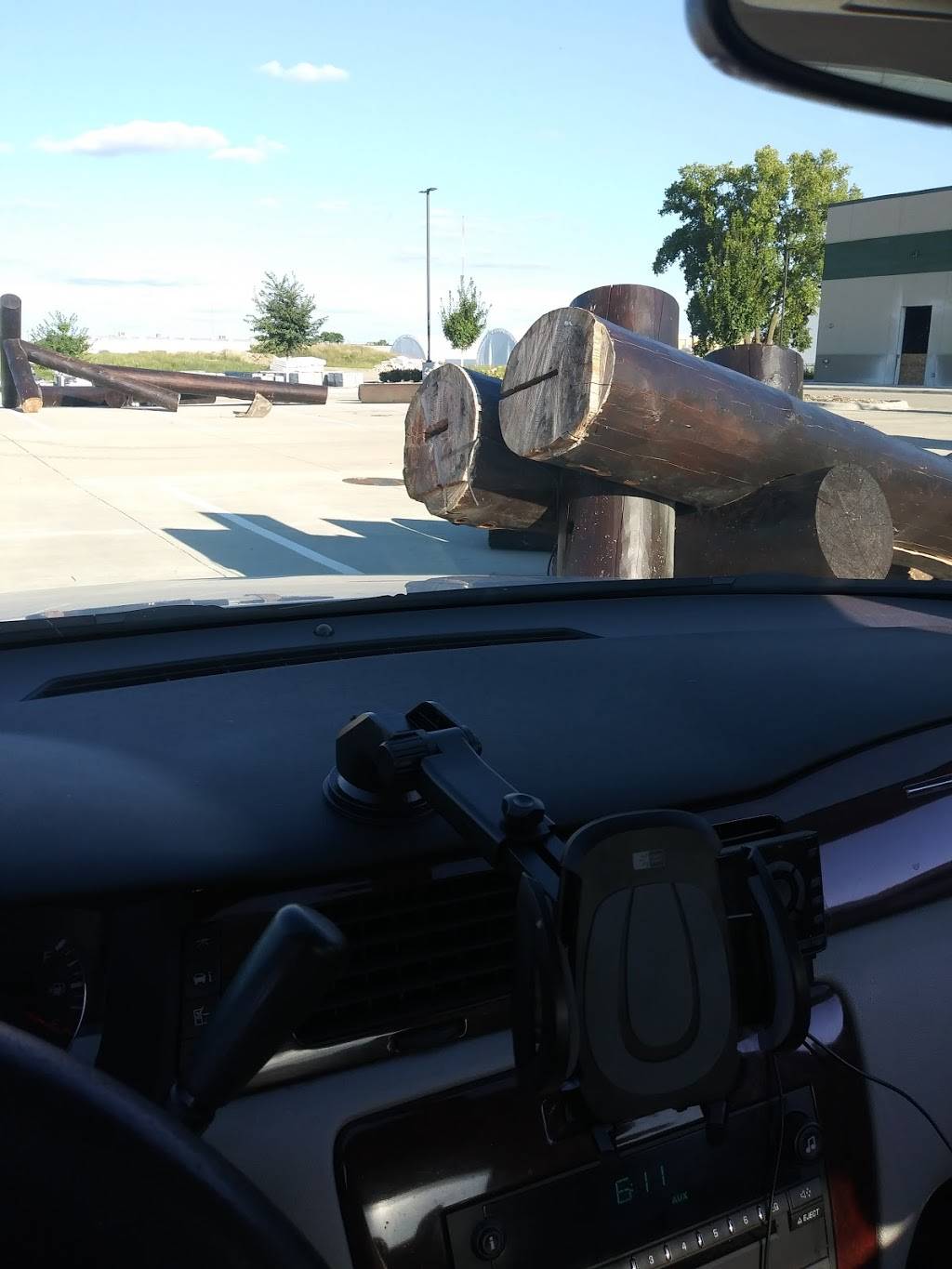 Dominos Pizza | meal delivery | 1121 Blairs Ferry Rd NE Ste 400, Cedar Rapids, IA 52402, USA | 3193933030 OR +1 319-393-3030