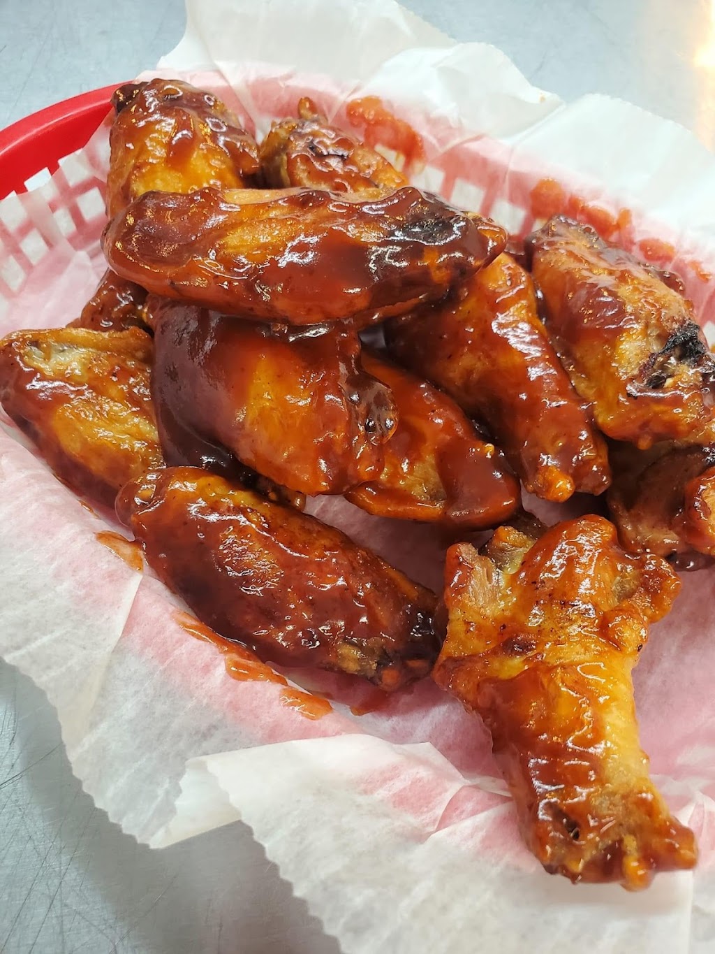 LaGrange Tavern | restaurant | 120 E Main St, Lagrange, OH 44050, USA | 4403555658 OR +1 440-355-5658