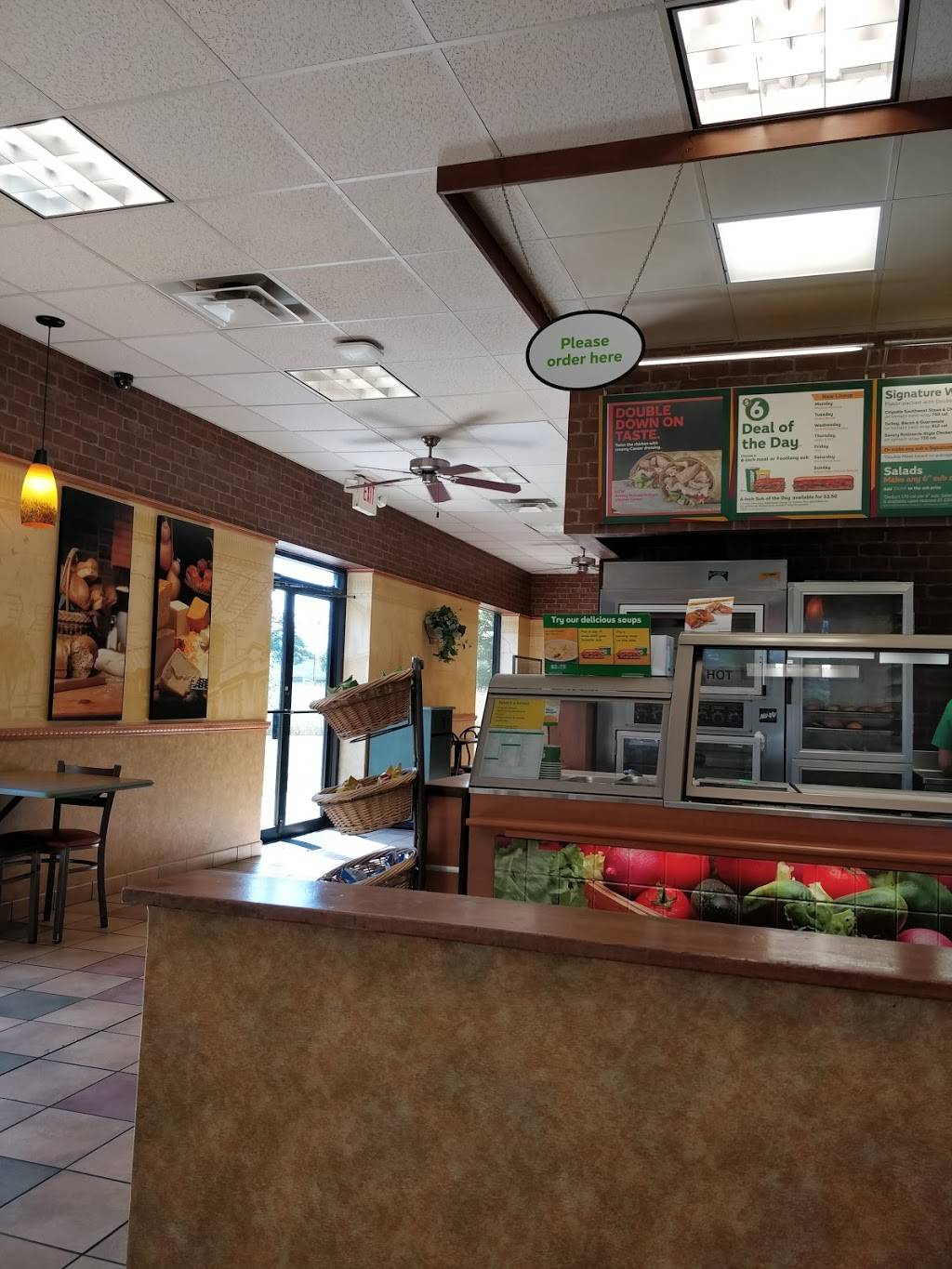 Subway Restaurants | restaurant | 5 Ruland Road, Melville, NY 11747, USA | 6319202395 OR +1 631-920-2395
