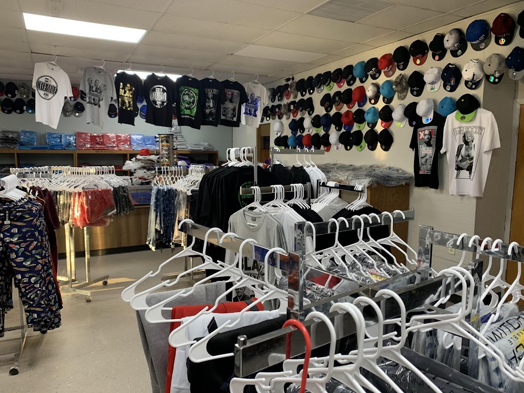 Mars Mart 2 | restaurant | 600 S Oliver St, Wichita, KS 67218, USA | 3162016054 OR +1 316-201-6054