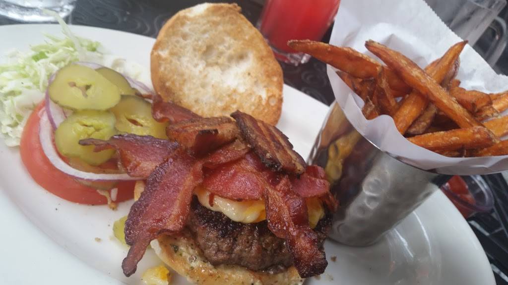 The Cheesecake Factory | restaurant | 875 N Michigan Ave, Chicago, IL 60611, USA | 3123371101 OR +1 312-337-1101