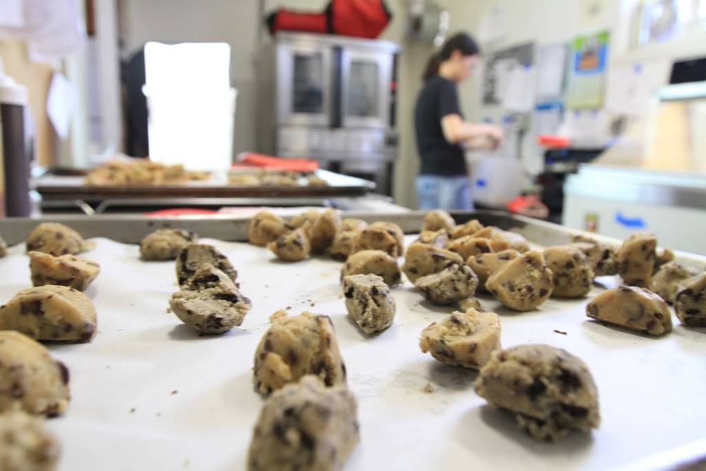 Cookie Zombie | meal takeaway | 404 Main St, El Segundo, CA 90245, USA | 2132600144 OR +1 213-260-0144